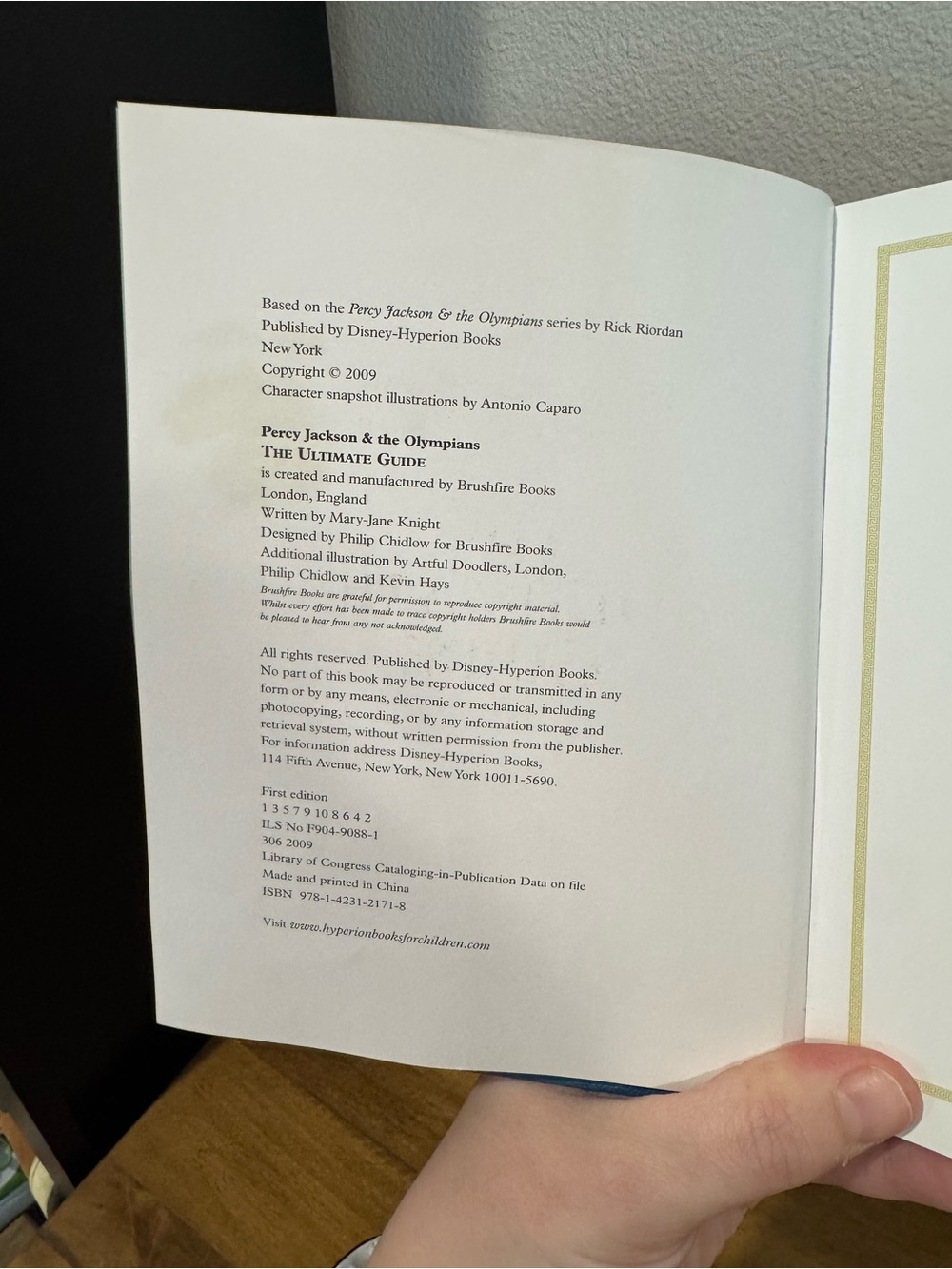 Percy Jackson & The Olympians: The Ultimate Guide 1st Edition 1st Printing 2009 - Picture 7 of 9